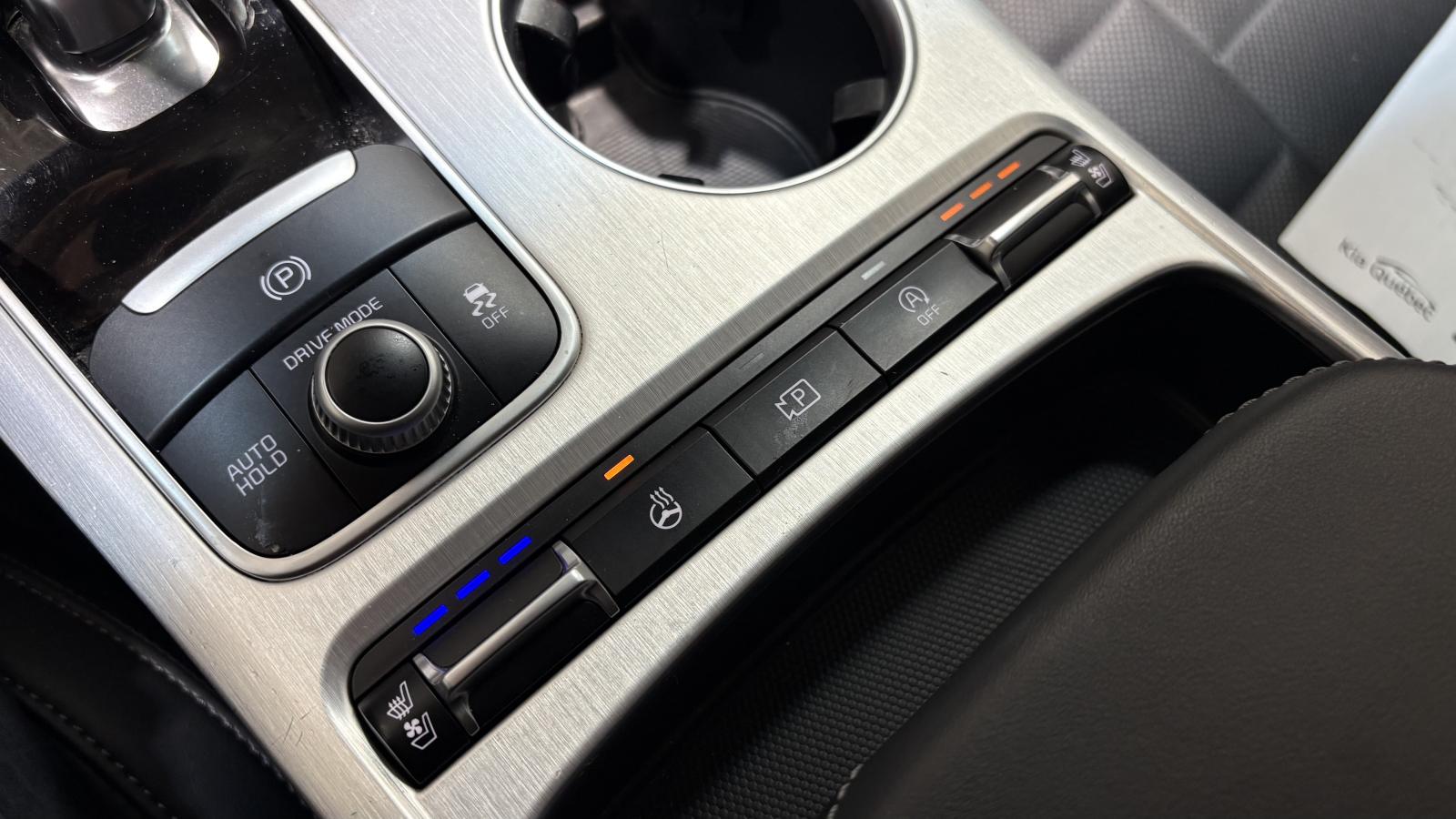 2023 Kia Stinger - Image 35