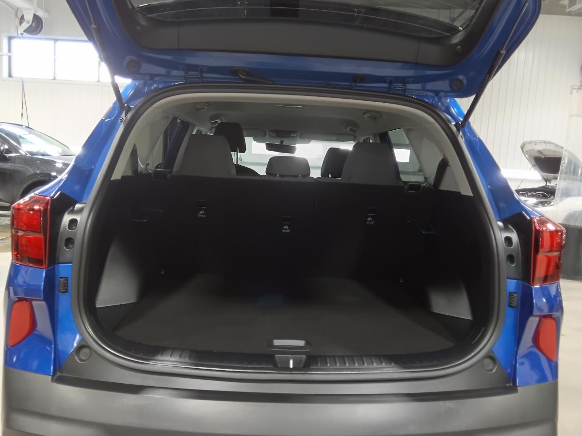 2023 Kia Seltos - Image 9