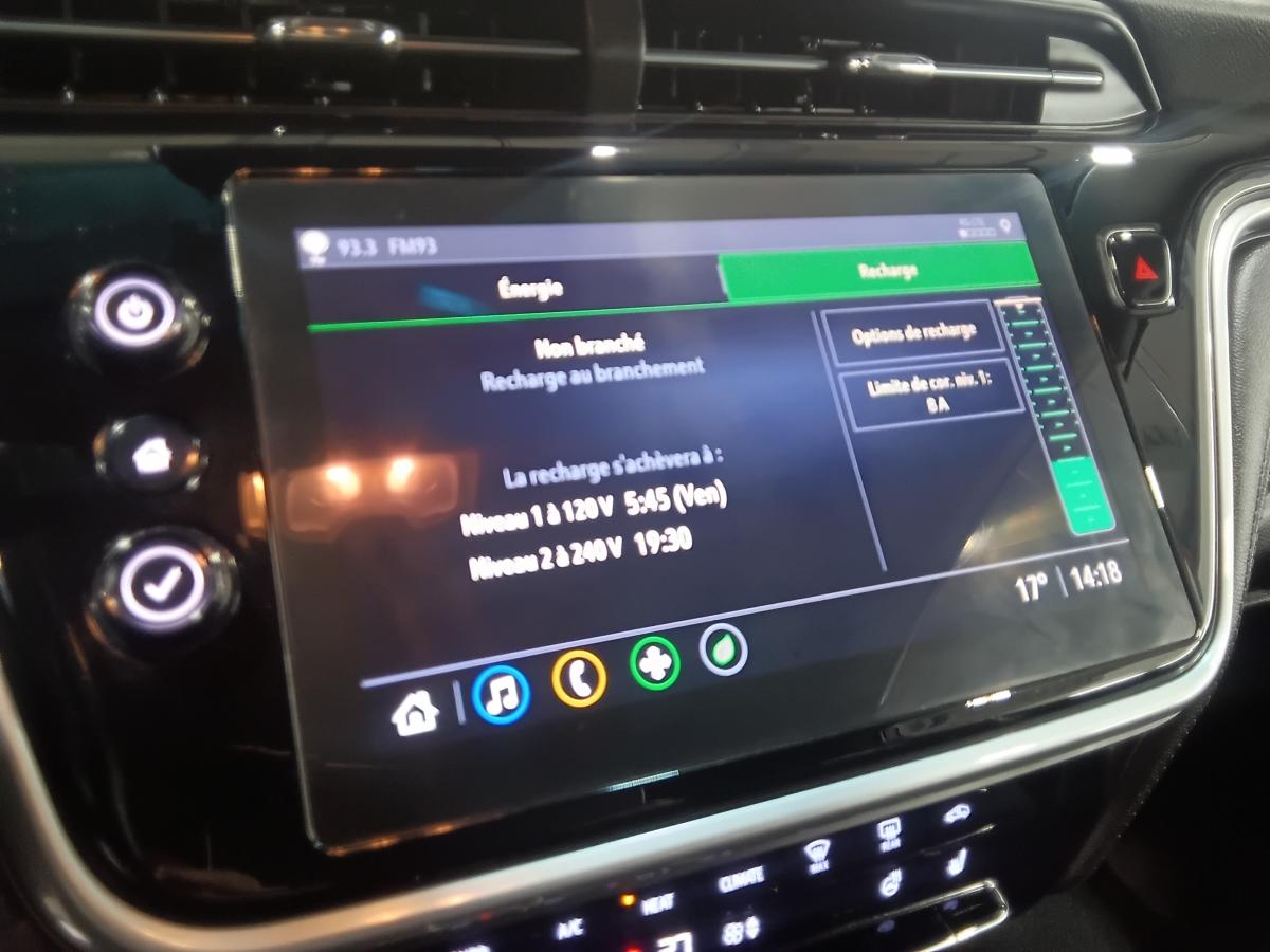 2022 Chevrolet Bolt EV - Image 16