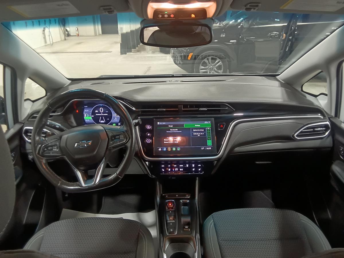 2022 Chevrolet Bolt EV - Image 22