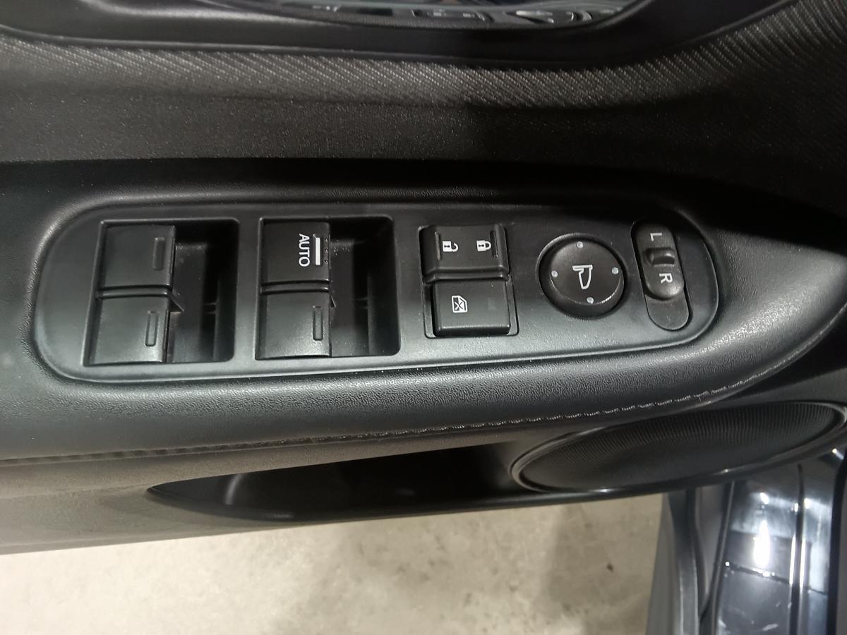 2021 Honda HR-V - Image 25