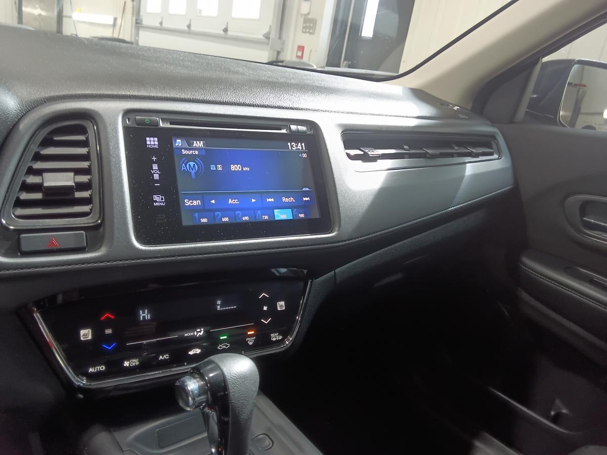 2018 Honda HR-V - Image 17