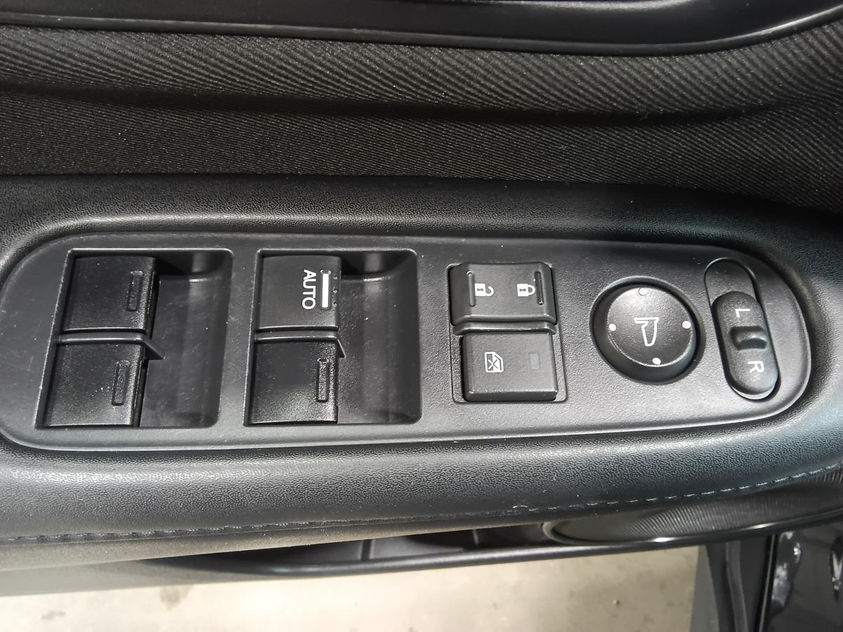 2018 Honda HR-V - Image 26