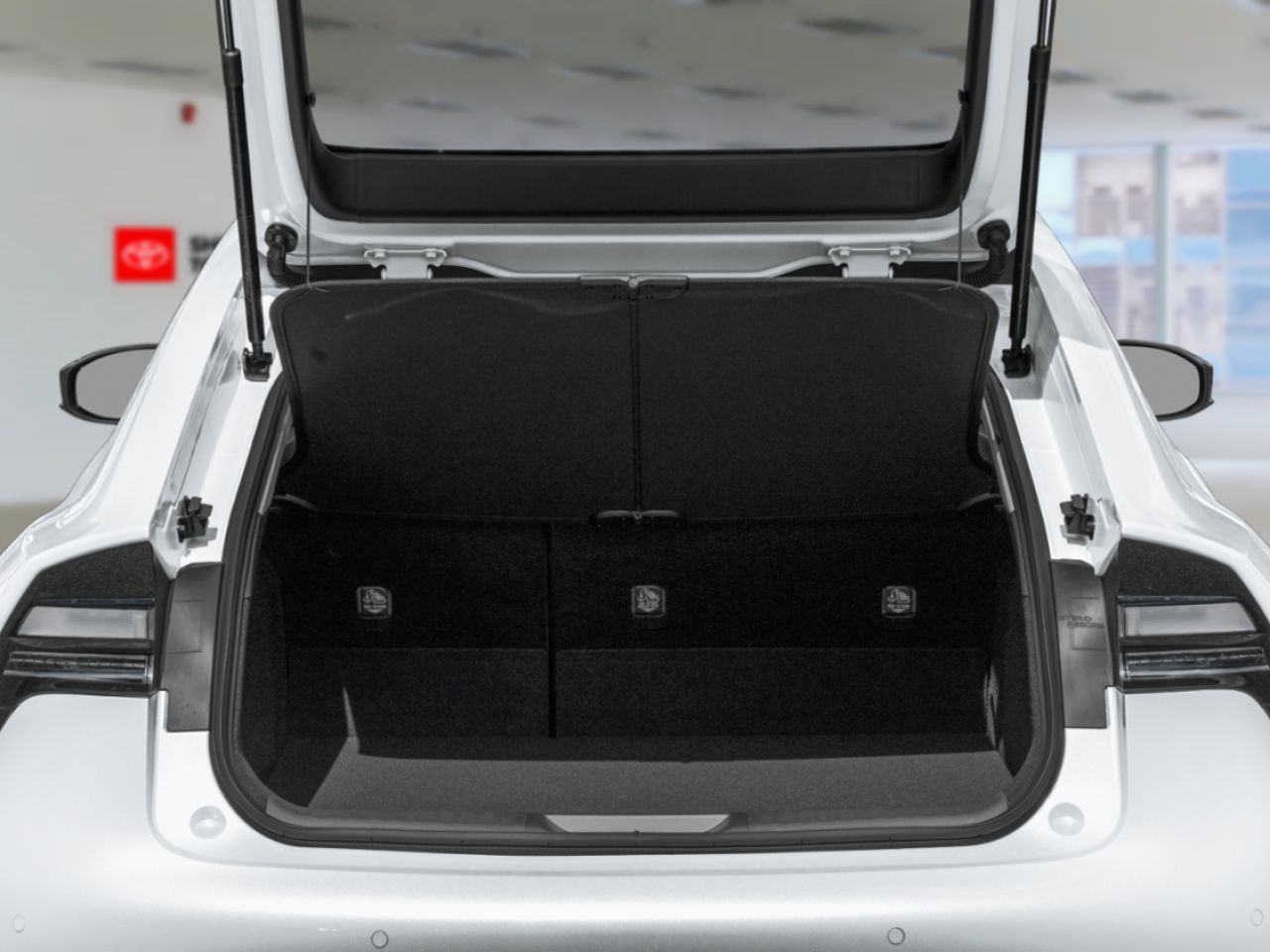 2026 Toyota PRIUS - Image 9