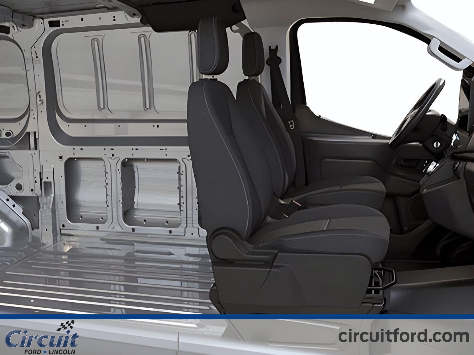 2024 Ford E-Transit - Image 4