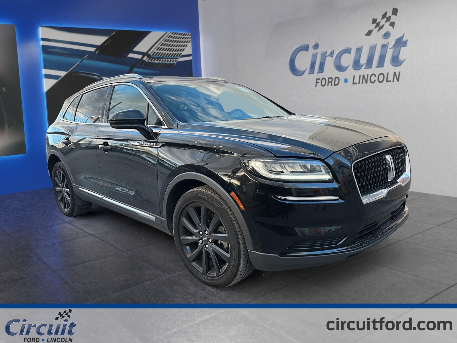 2023 Lincoln Nautilus - Image 3