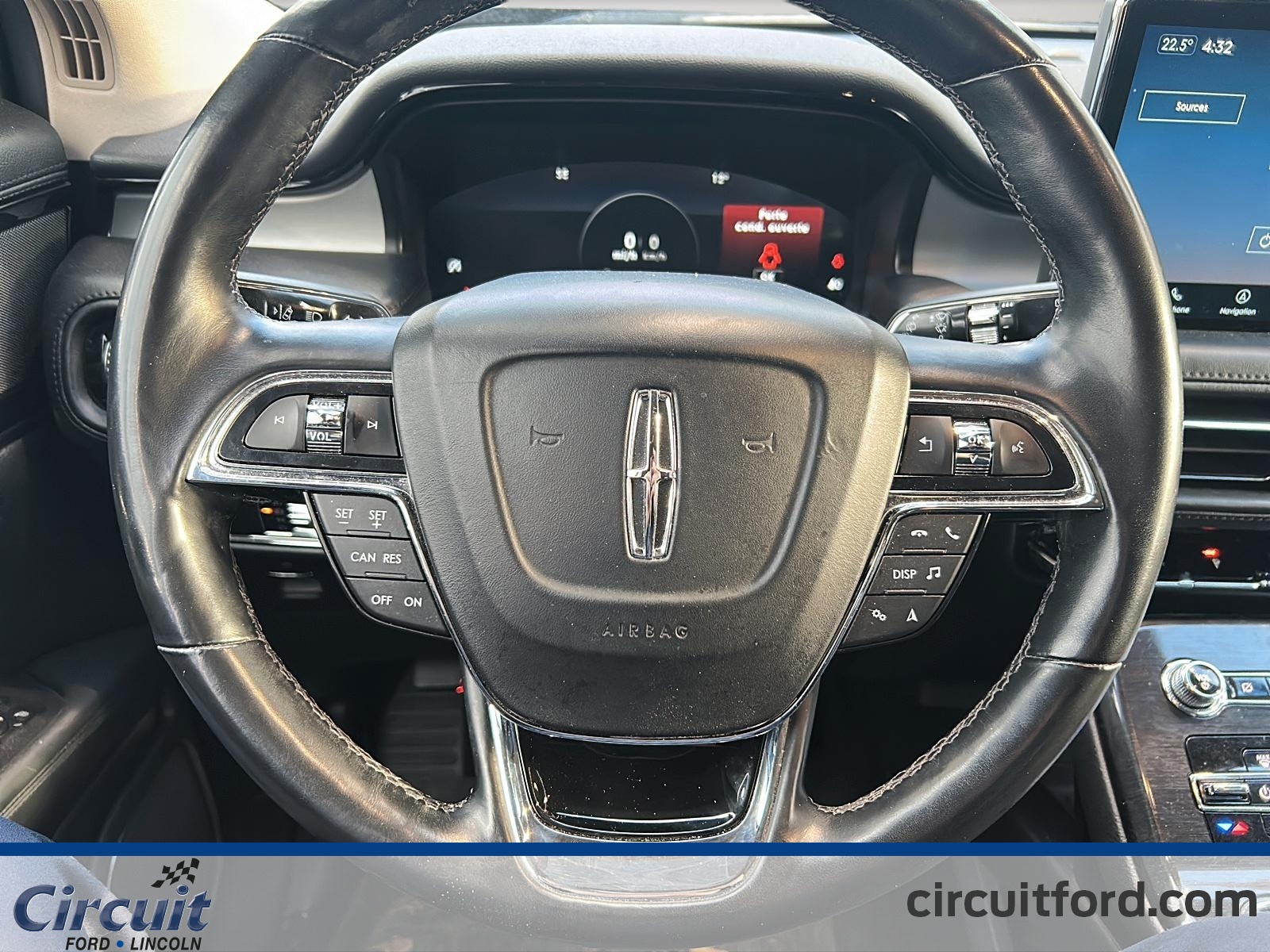 2023 Lincoln Nautilus - Image 13