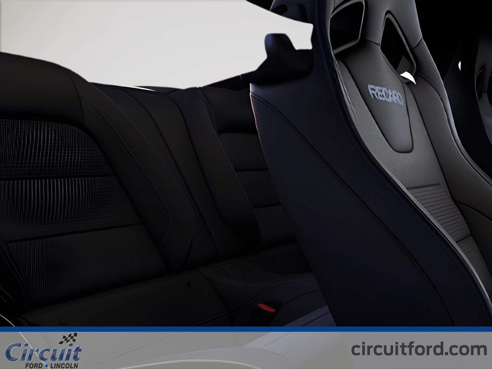 2025 Ford Mustang - Image 5