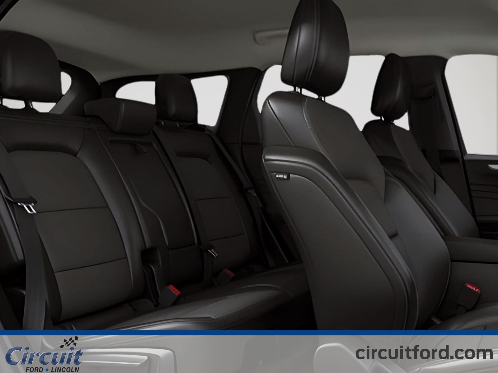 2025 Ford Escape Hybrid - Image 4