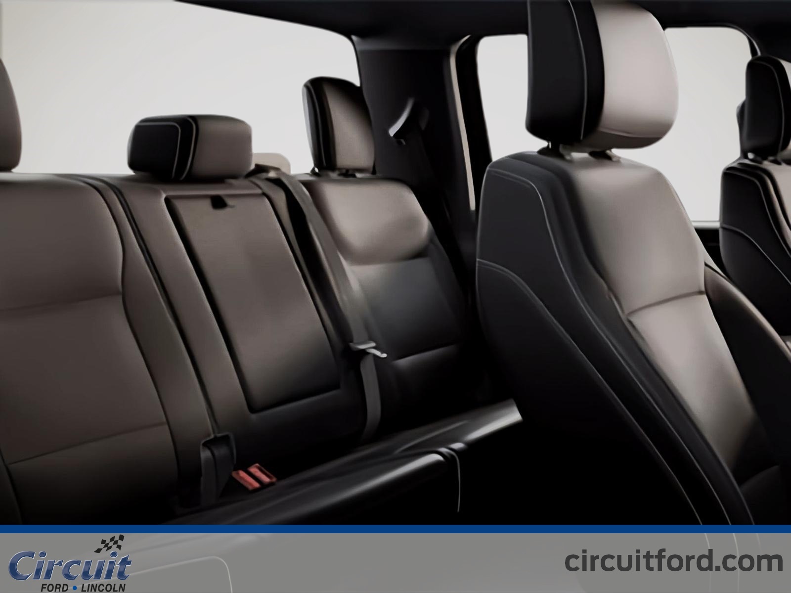 2026 Ford Super Duty F-250 SRW - Image 5