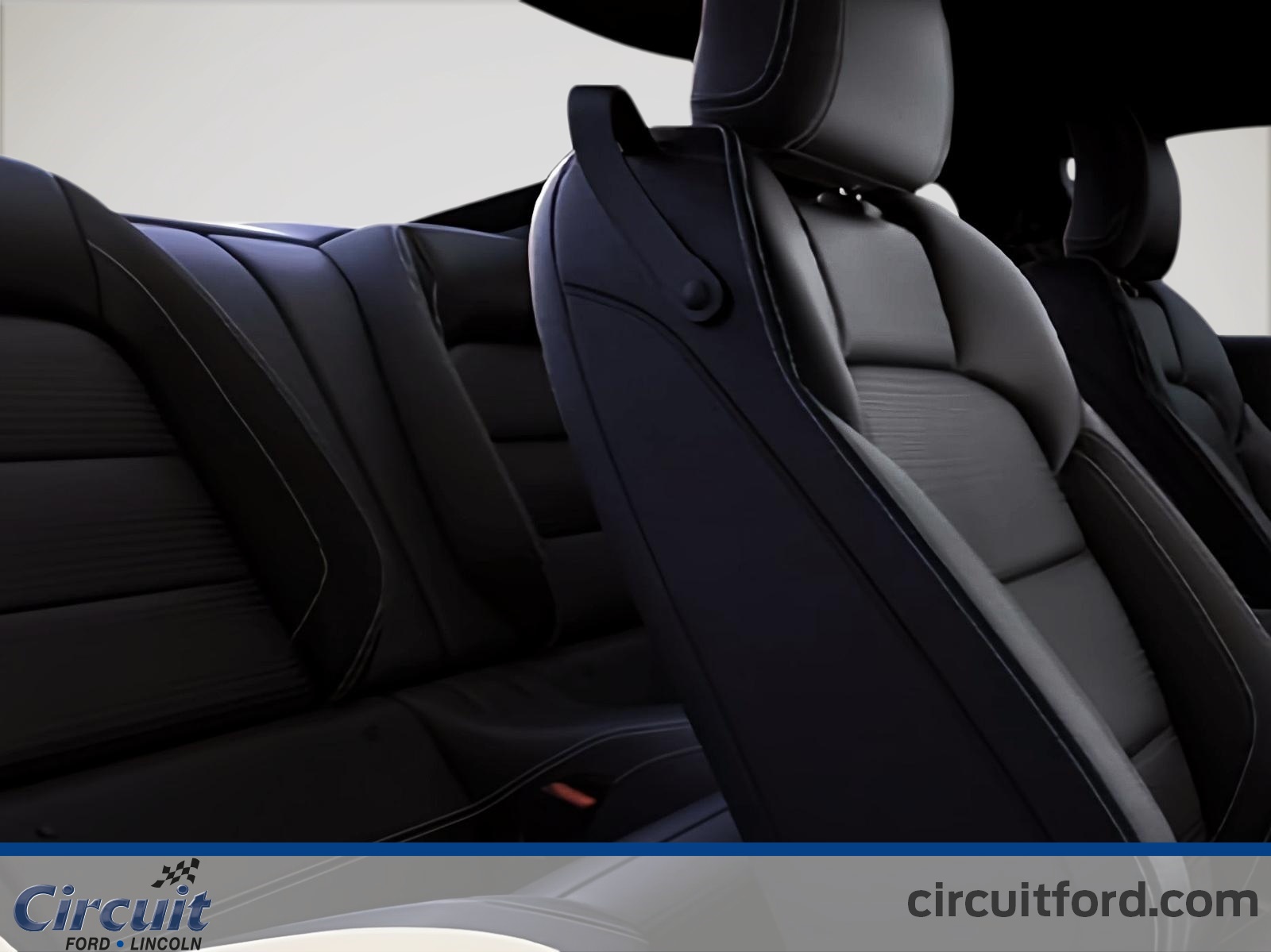 2025 Ford Mustang - Image 5