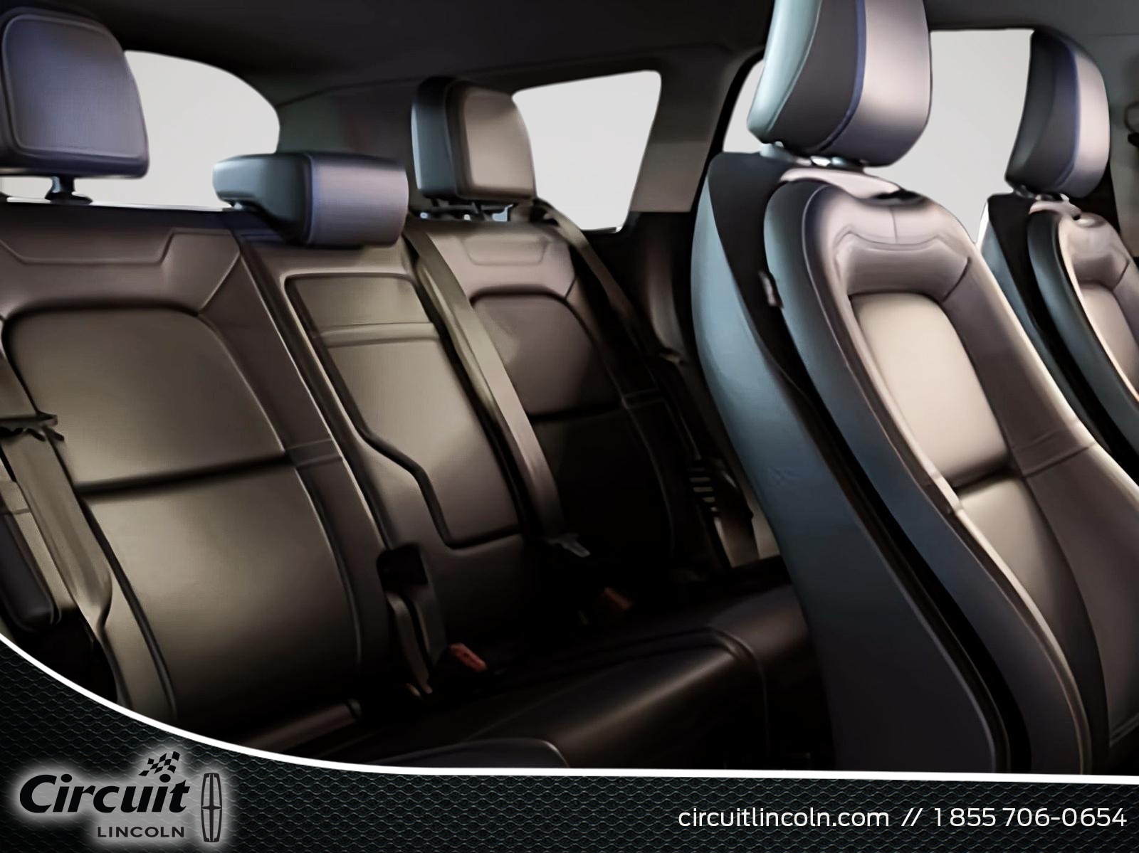 2025 Lincoln Corsair - Image 5