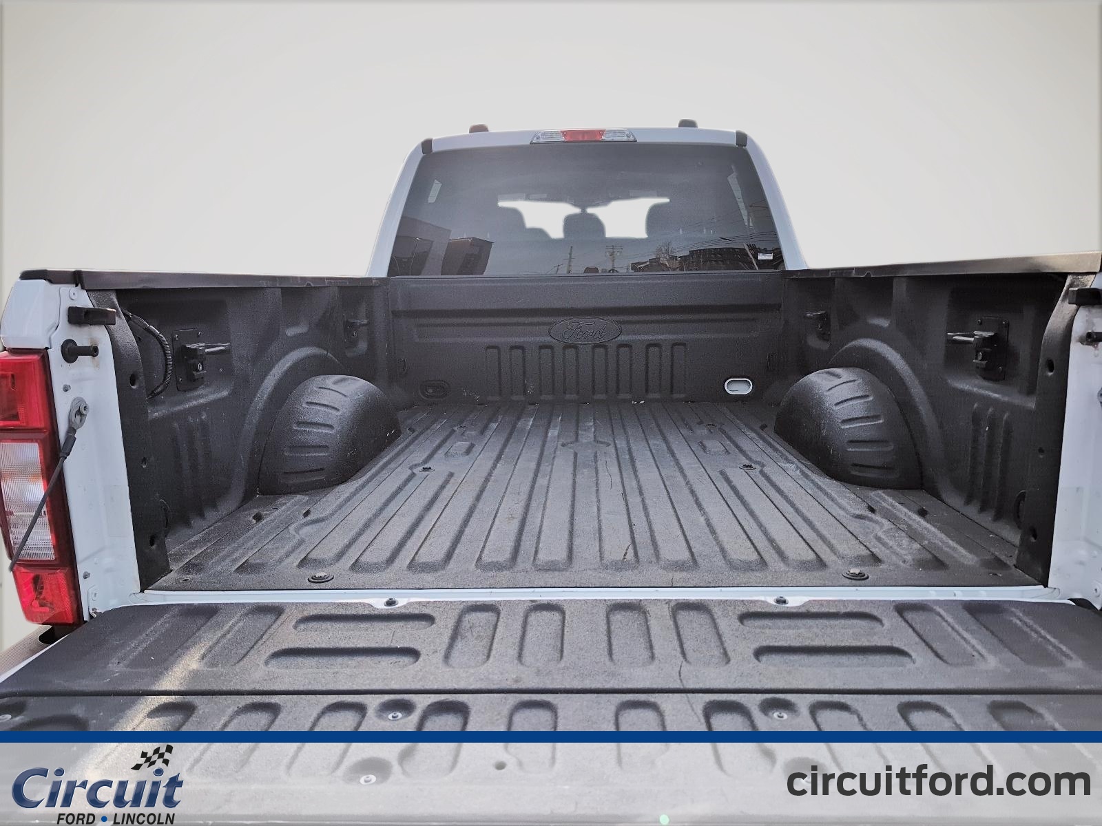 2022 Ford Super Duty F-250 SRW - Image 7