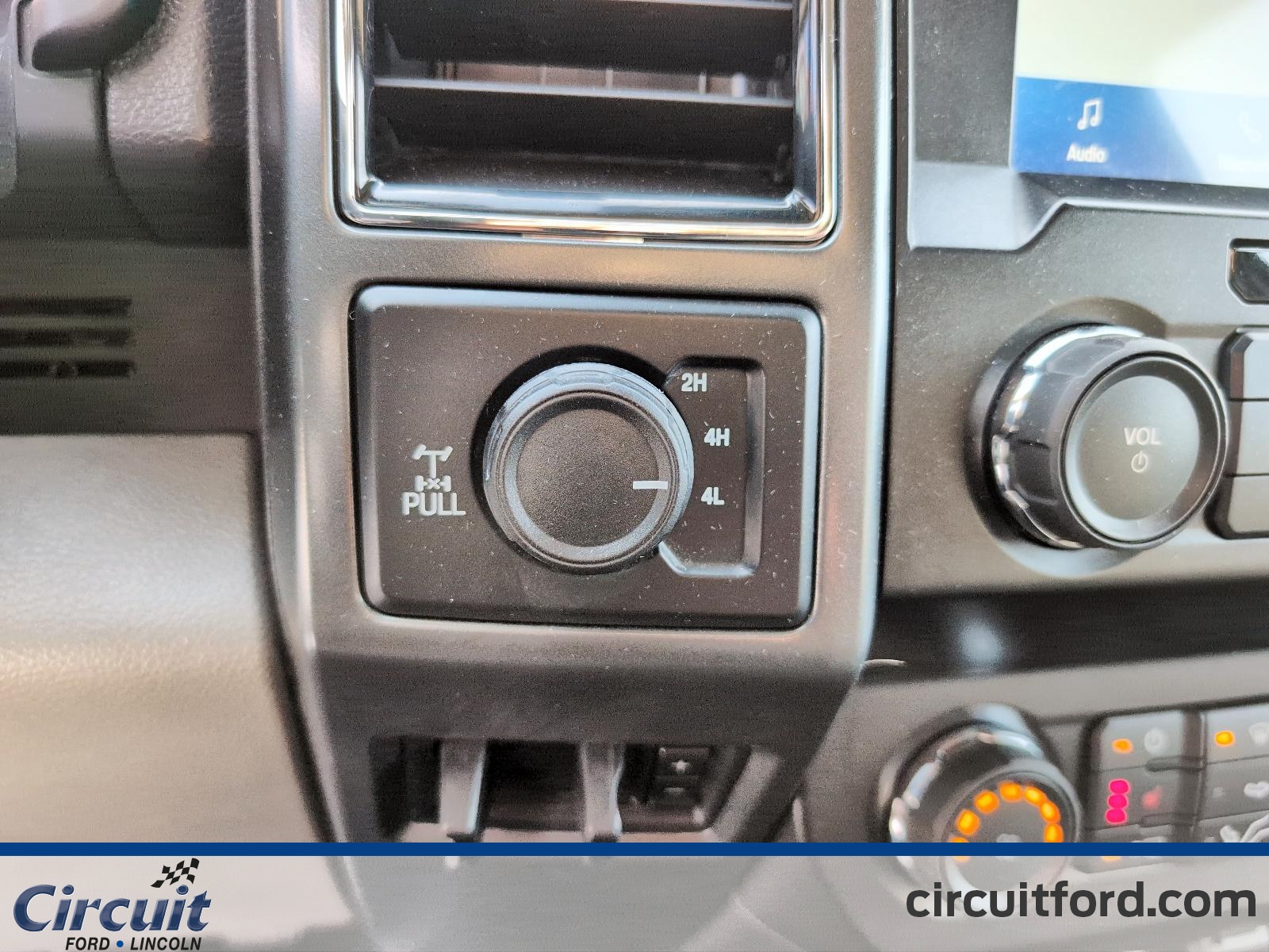 2022 Ford Super Duty F-250 SRW - Image 17