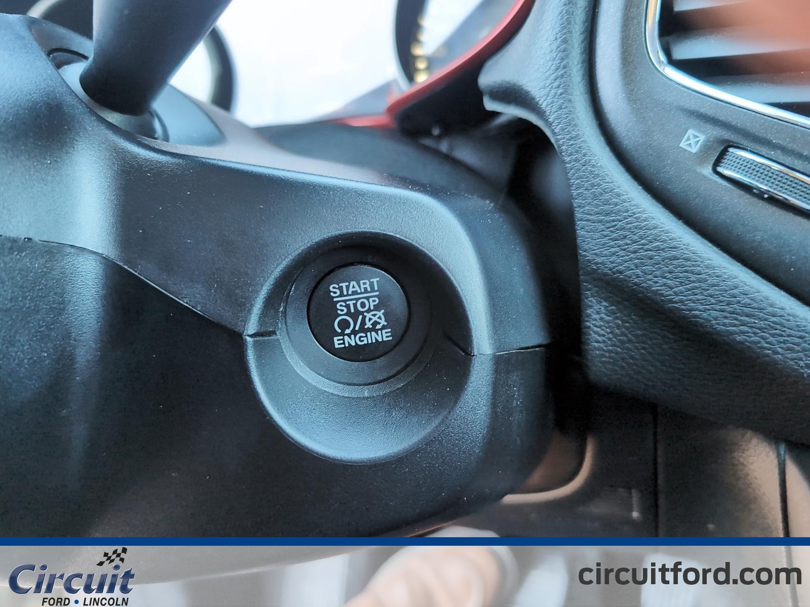 2021 Jeep Compass - Image 9