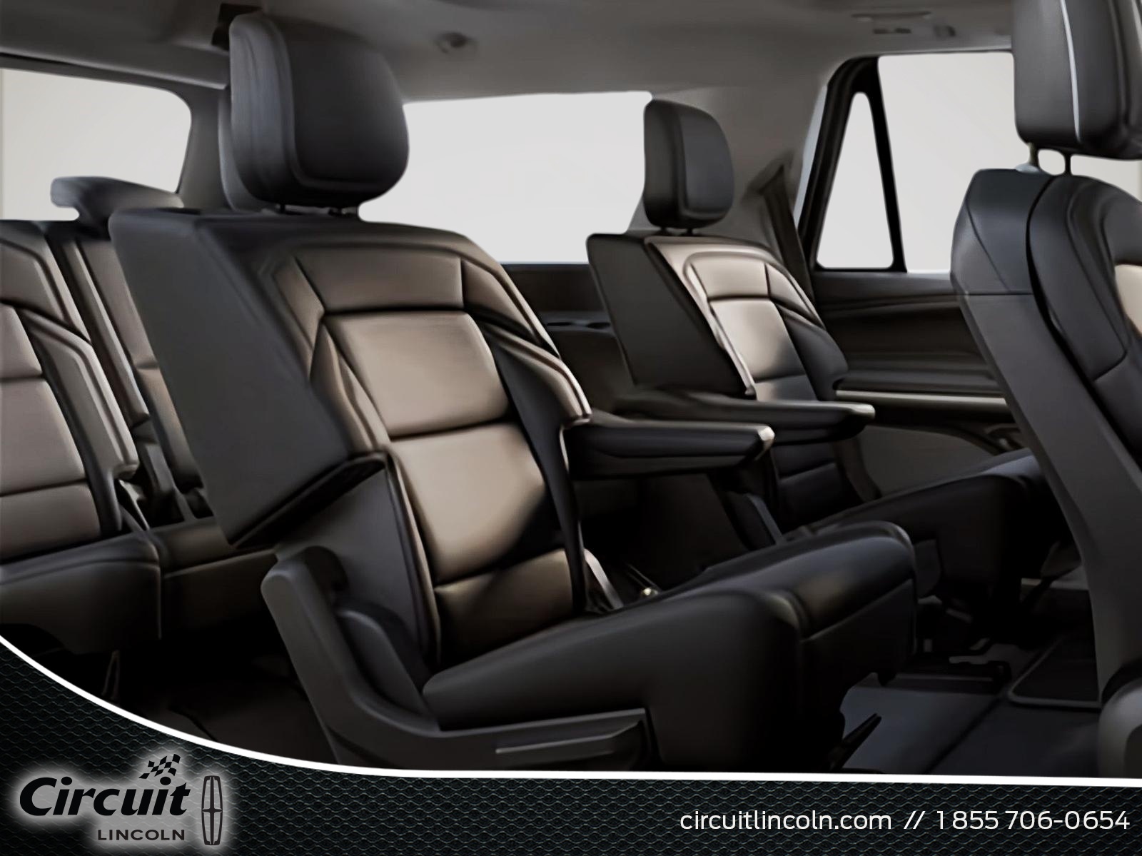 2026 Lincoln Navigator - Image 5