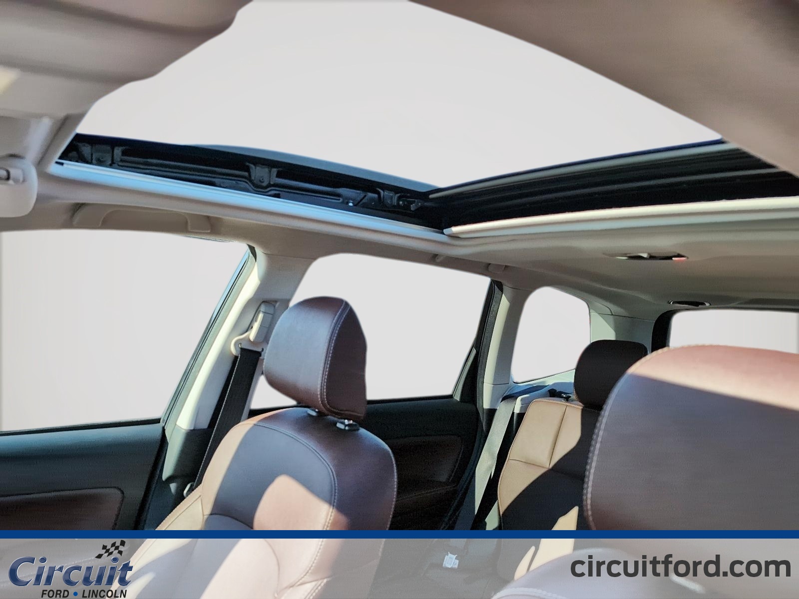 2018 Subaru Forester - Image 17