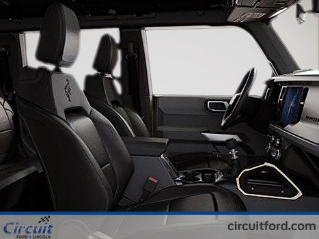 2026 Ford Bronco - Image 4