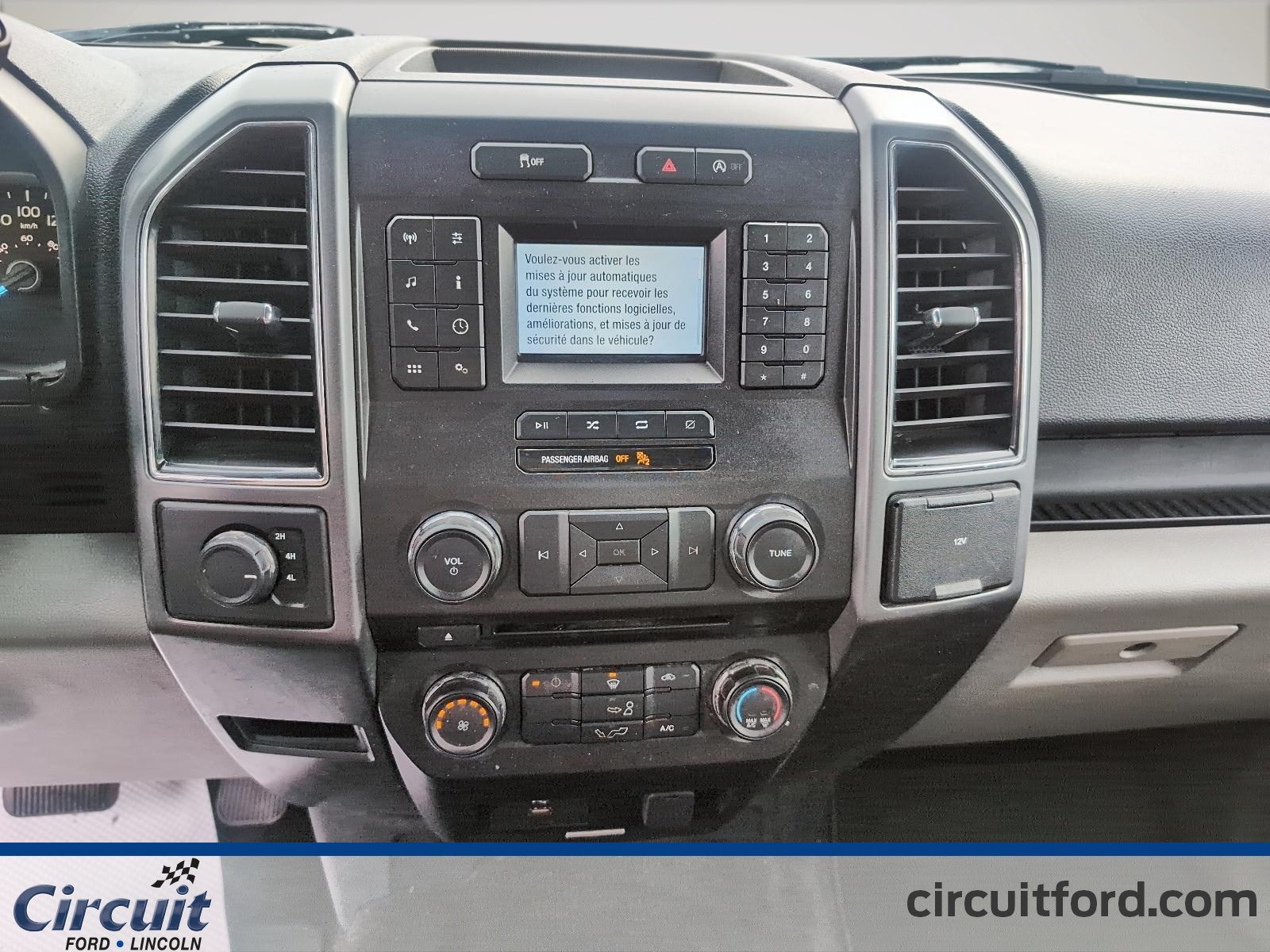 2018 Ford F-150 - Image 11