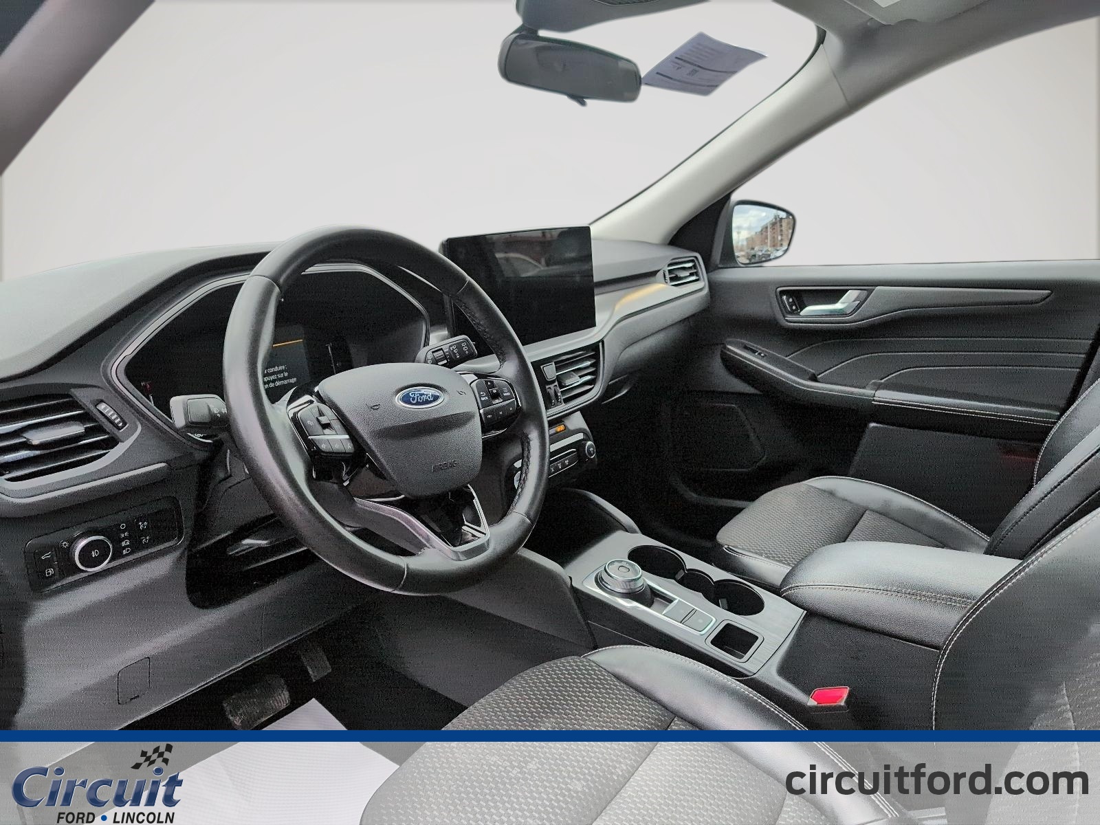 2023 Ford Escape Plug-in Hybrid - Image 8