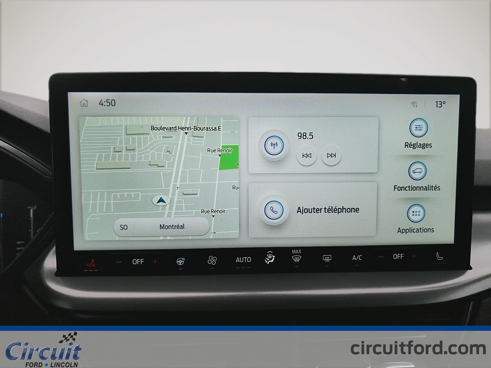 2023 Ford Escape Plug-in Hybrid - Image 12