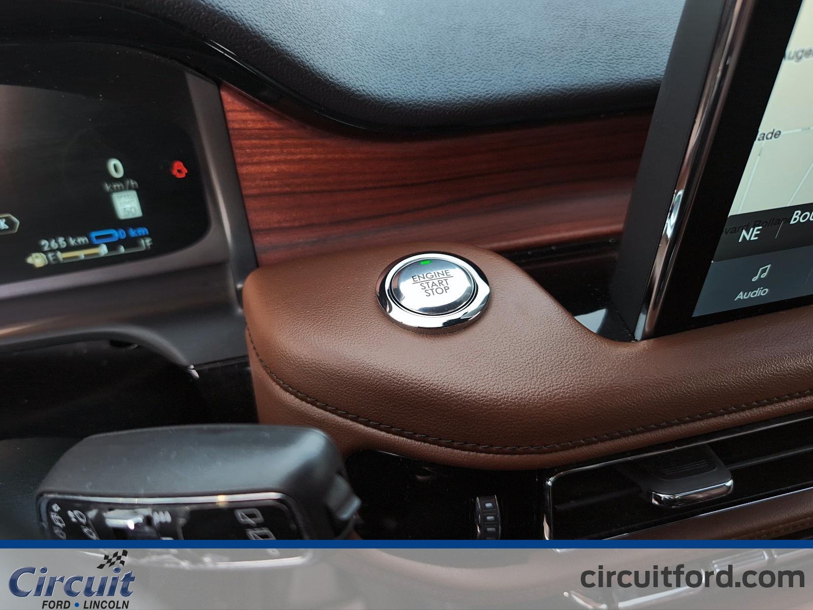 2023 Lincoln Aviator - Image 9