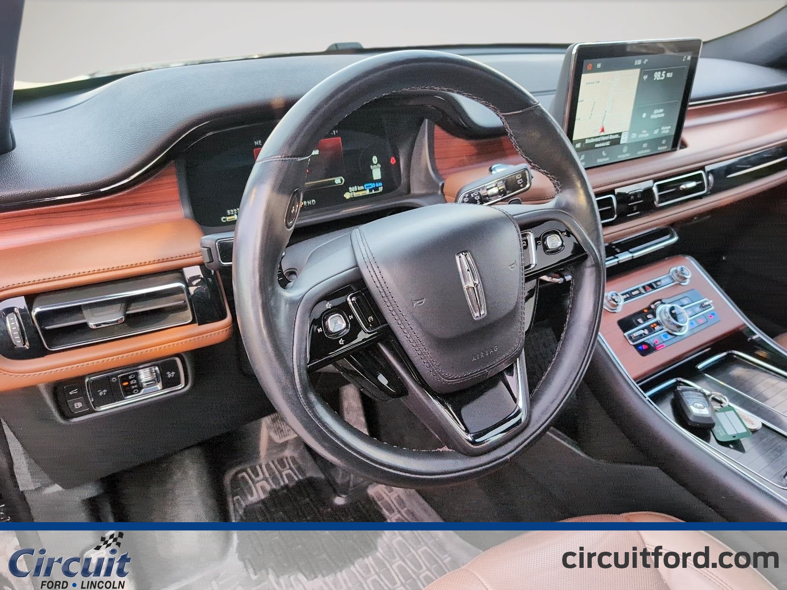 2023 Lincoln Aviator - Image 13