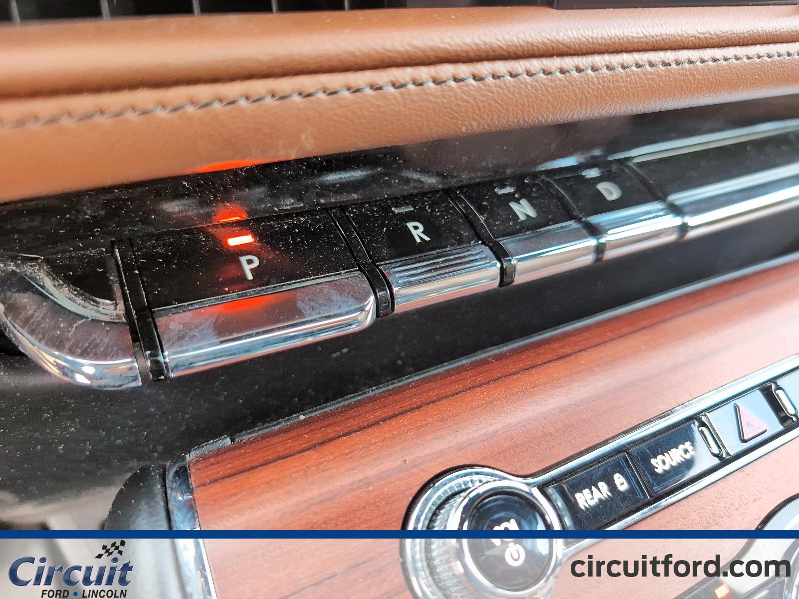 2023 Lincoln Aviator - Image 16