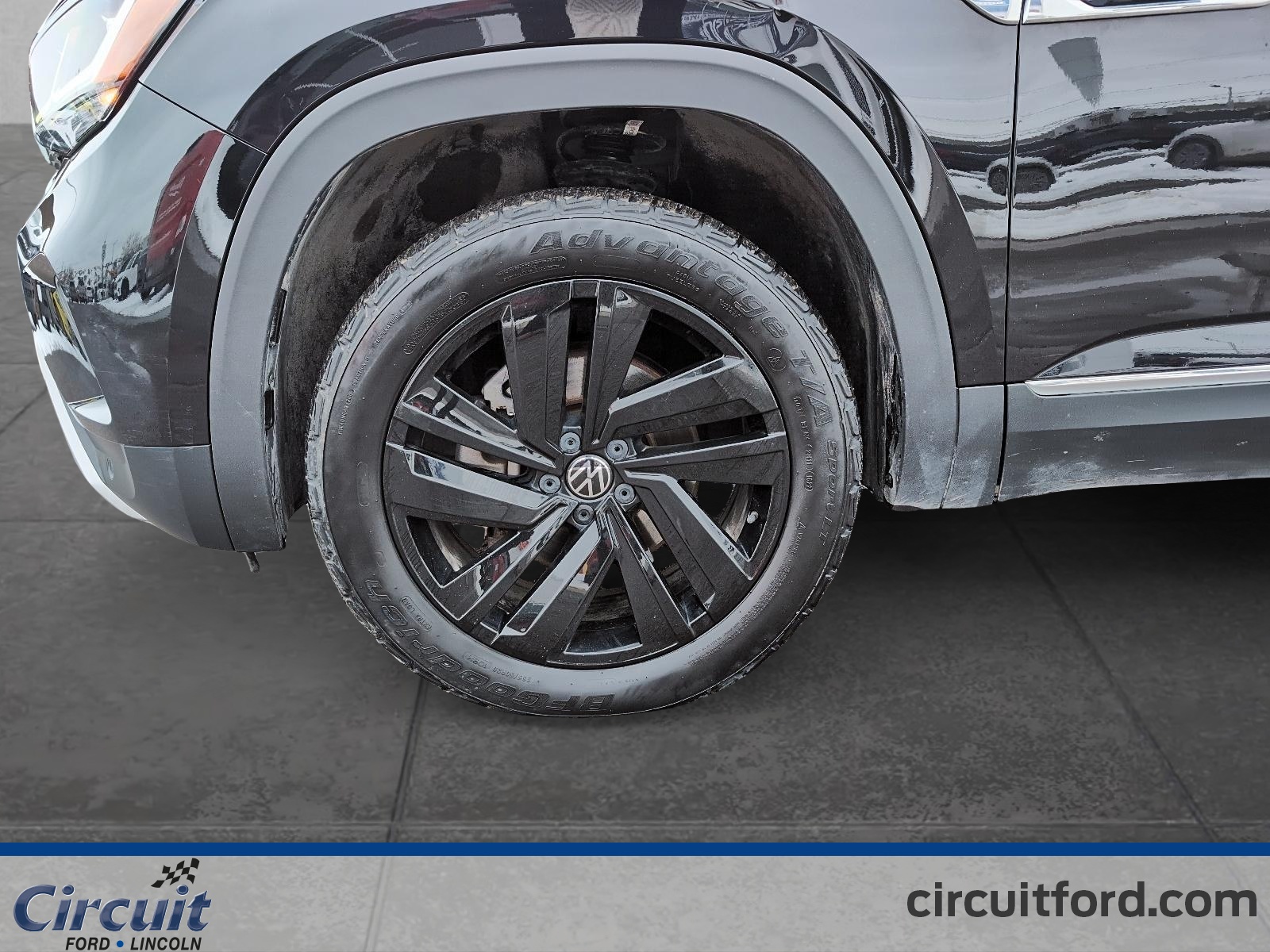 2022 Volkswagen Atlas Cross Sport - Image 8