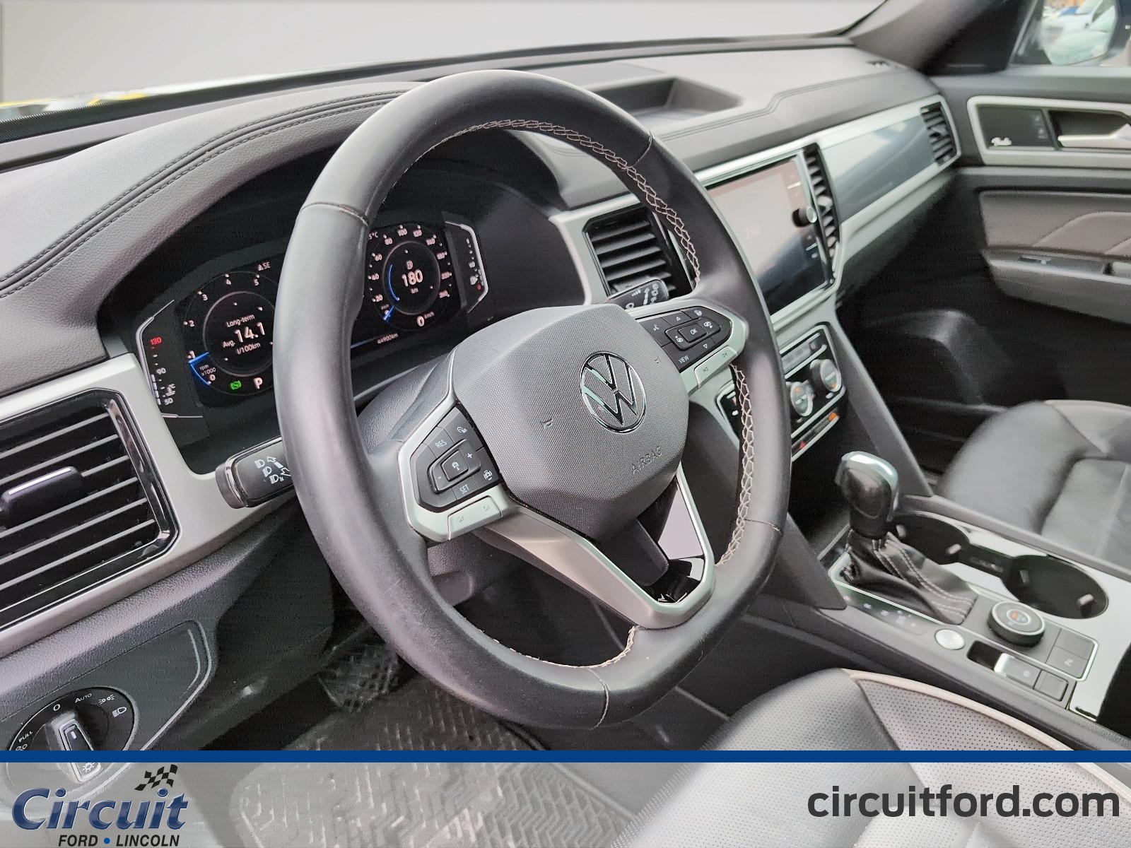 2022 Volkswagen Atlas Cross Sport - Image 13