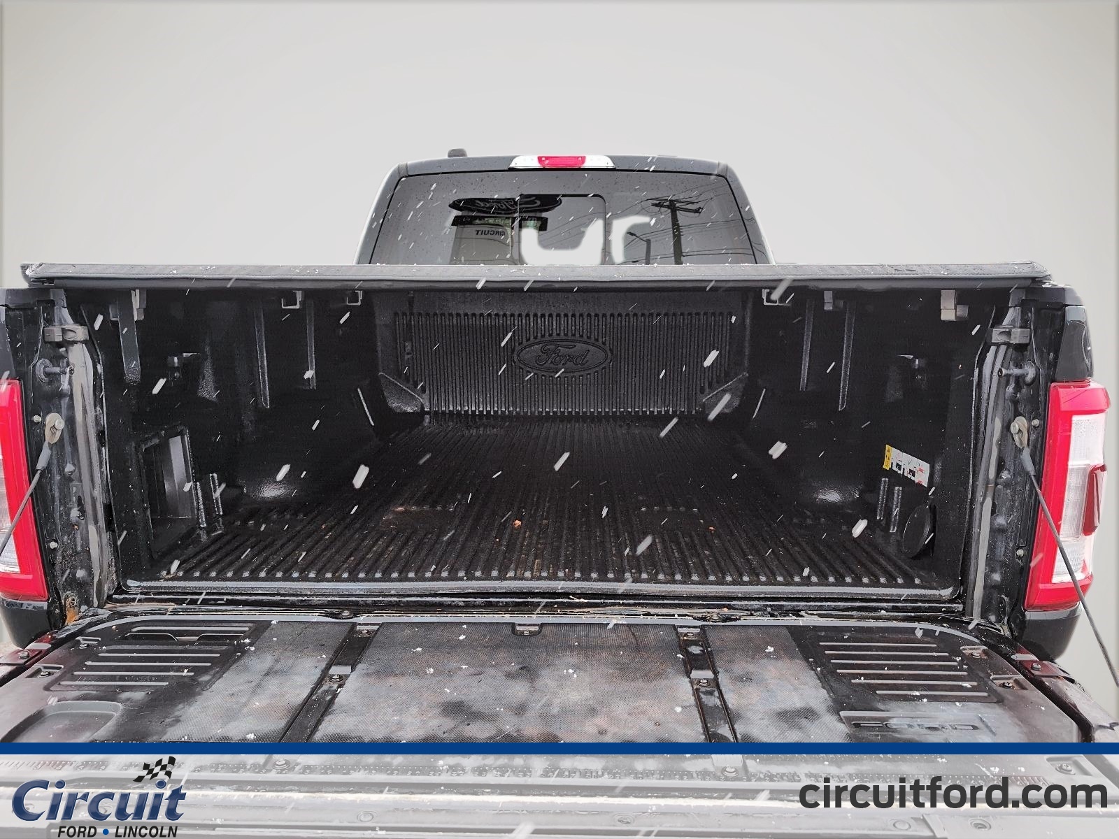 2022 Ford F-150 - Image 7