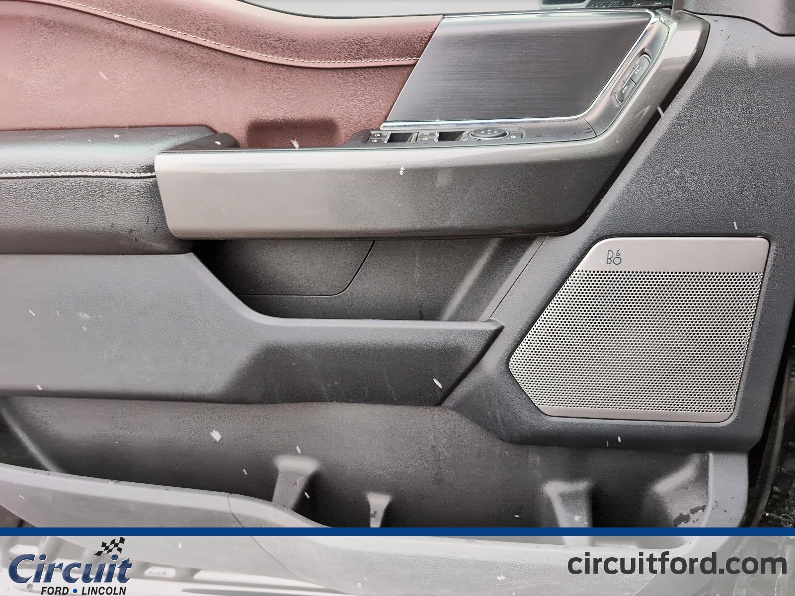 2022 Ford F-150 - Image 12