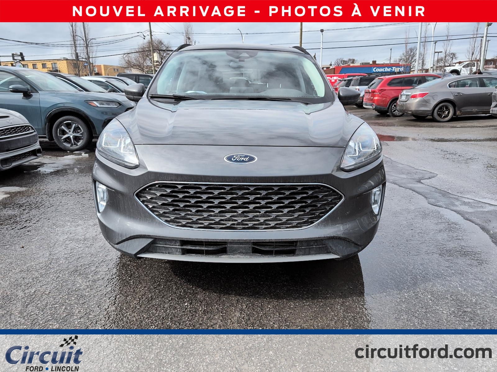 2022 Ford Escape - Image 2