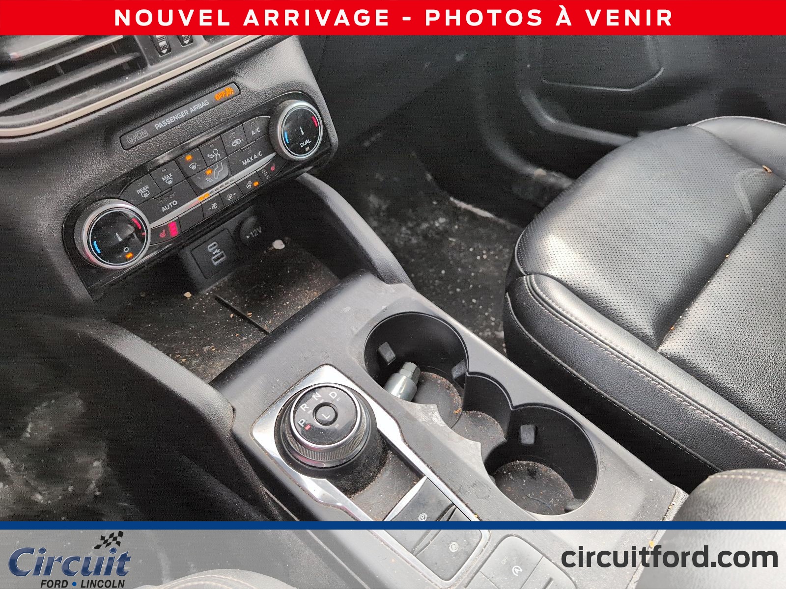 2022 Ford Escape - Image 13