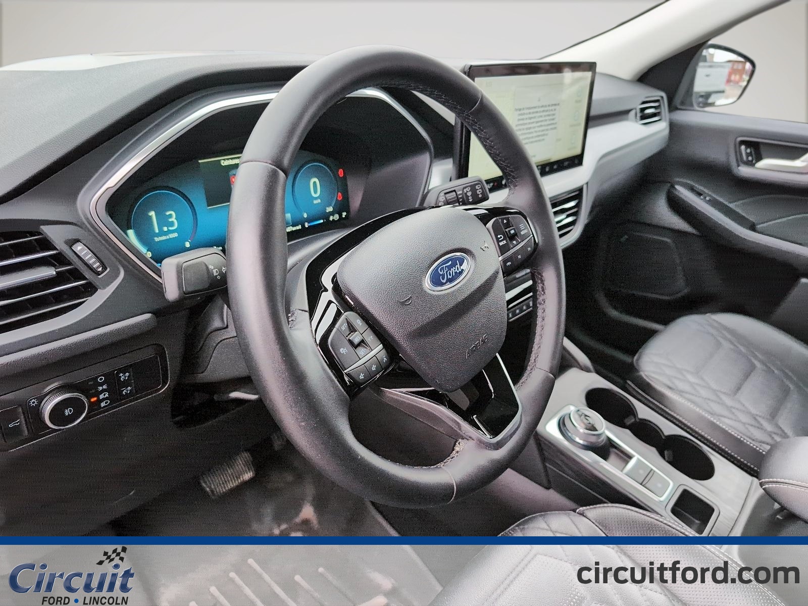 2023 Ford Escape - Image 13