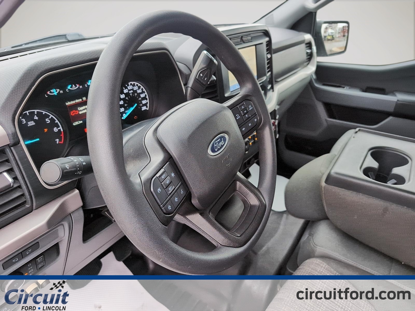 2023 Ford F-150 - Image 13