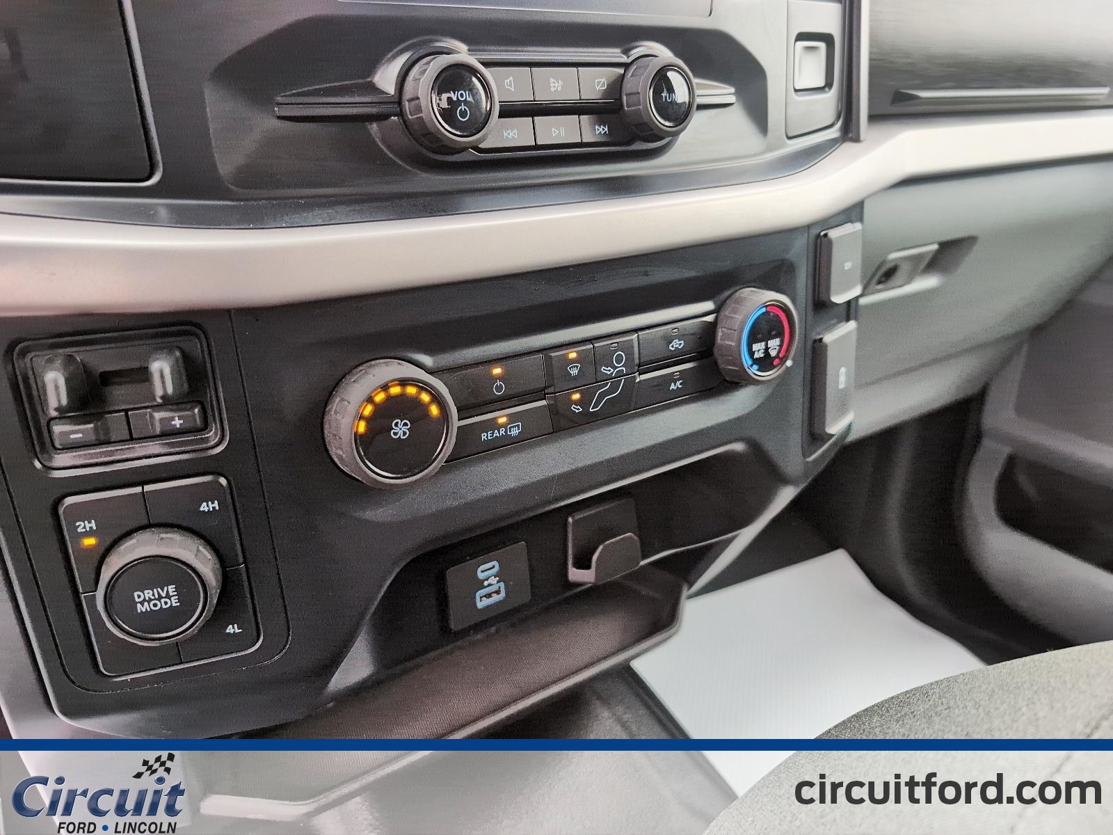 2023 Ford F-150 - Image 15