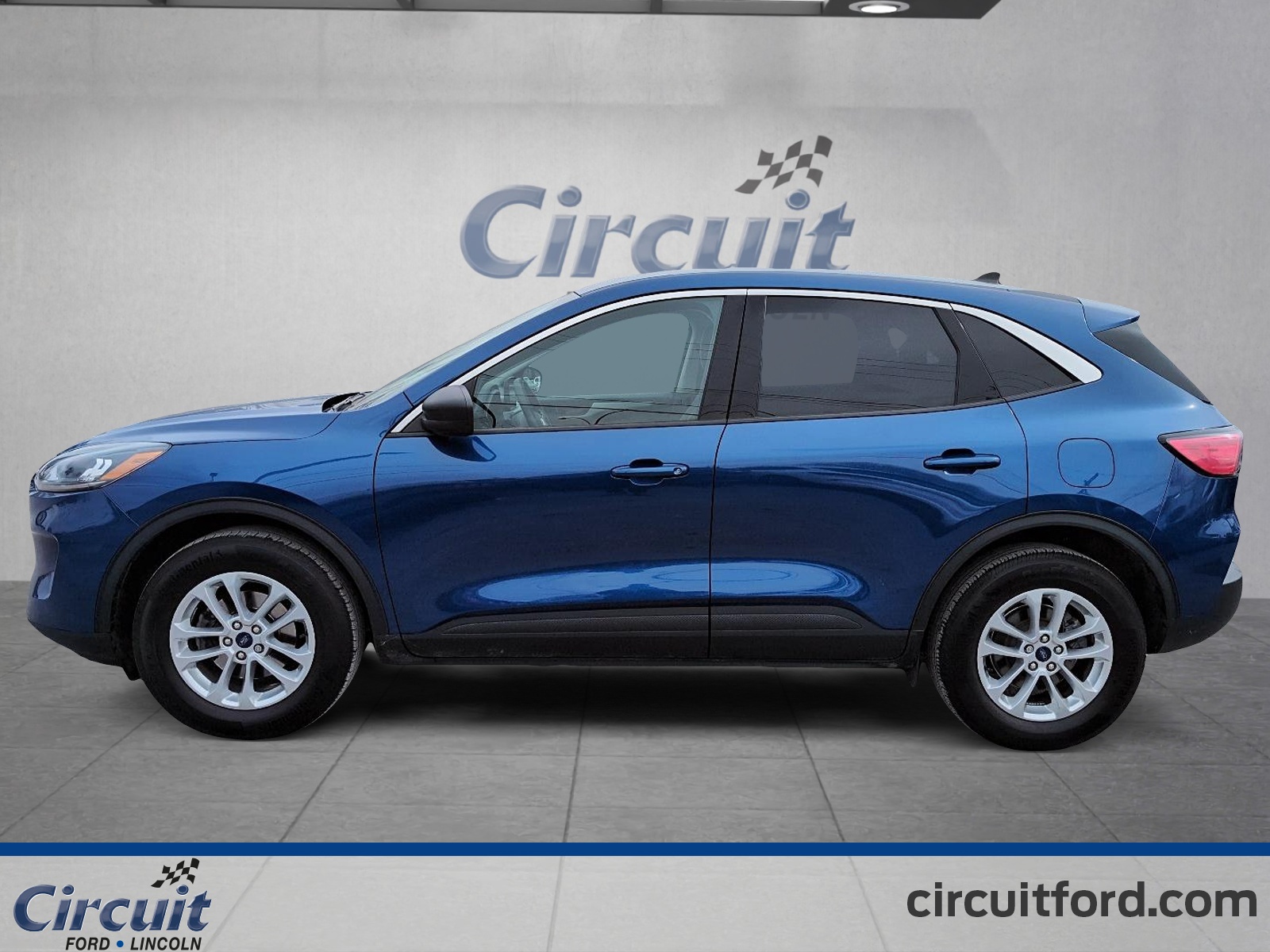 2022 Ford Escape - Image 6