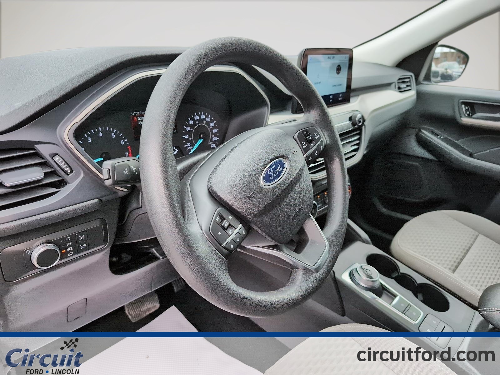 2022 Ford Escape - Image 13