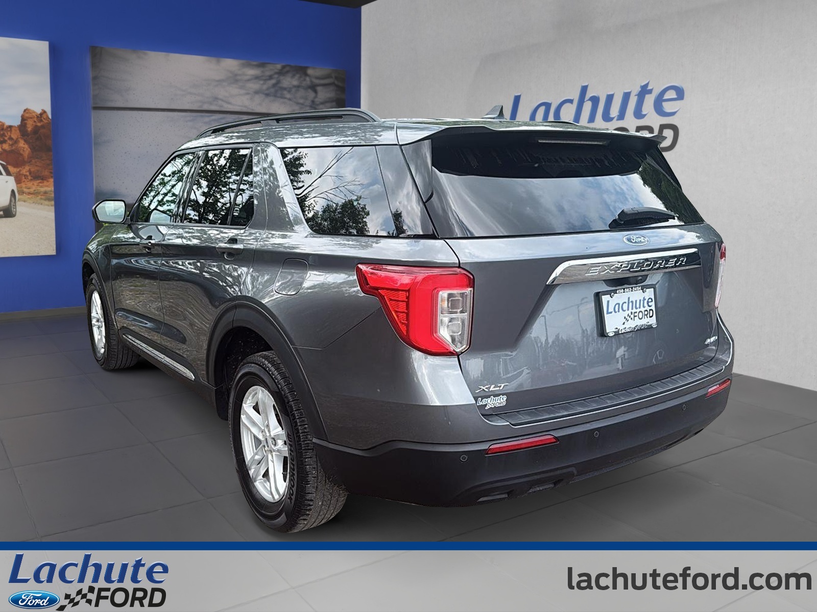 2022 Ford Explorer - Image 5