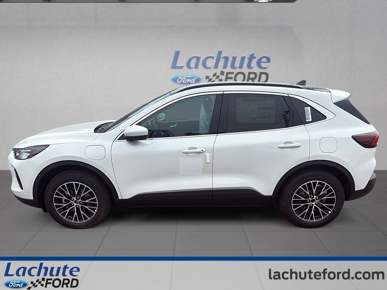 2025 Ford Escape Hybrid - Image 6