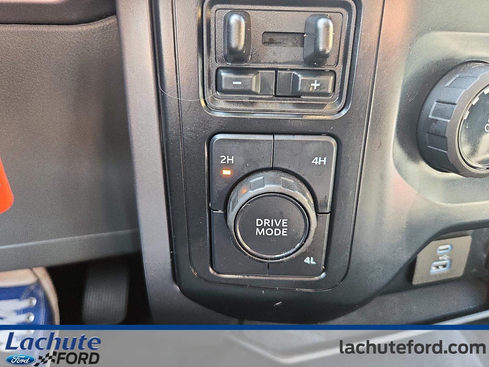 2023 Ford F-150 - Image 15