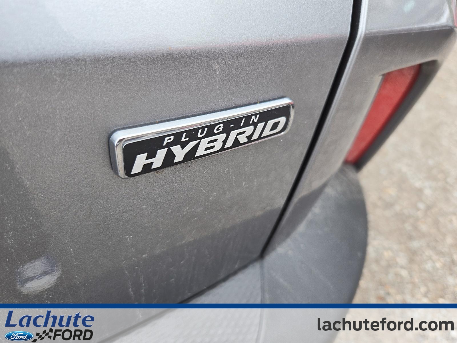 2024 Ford Escape - Image 14