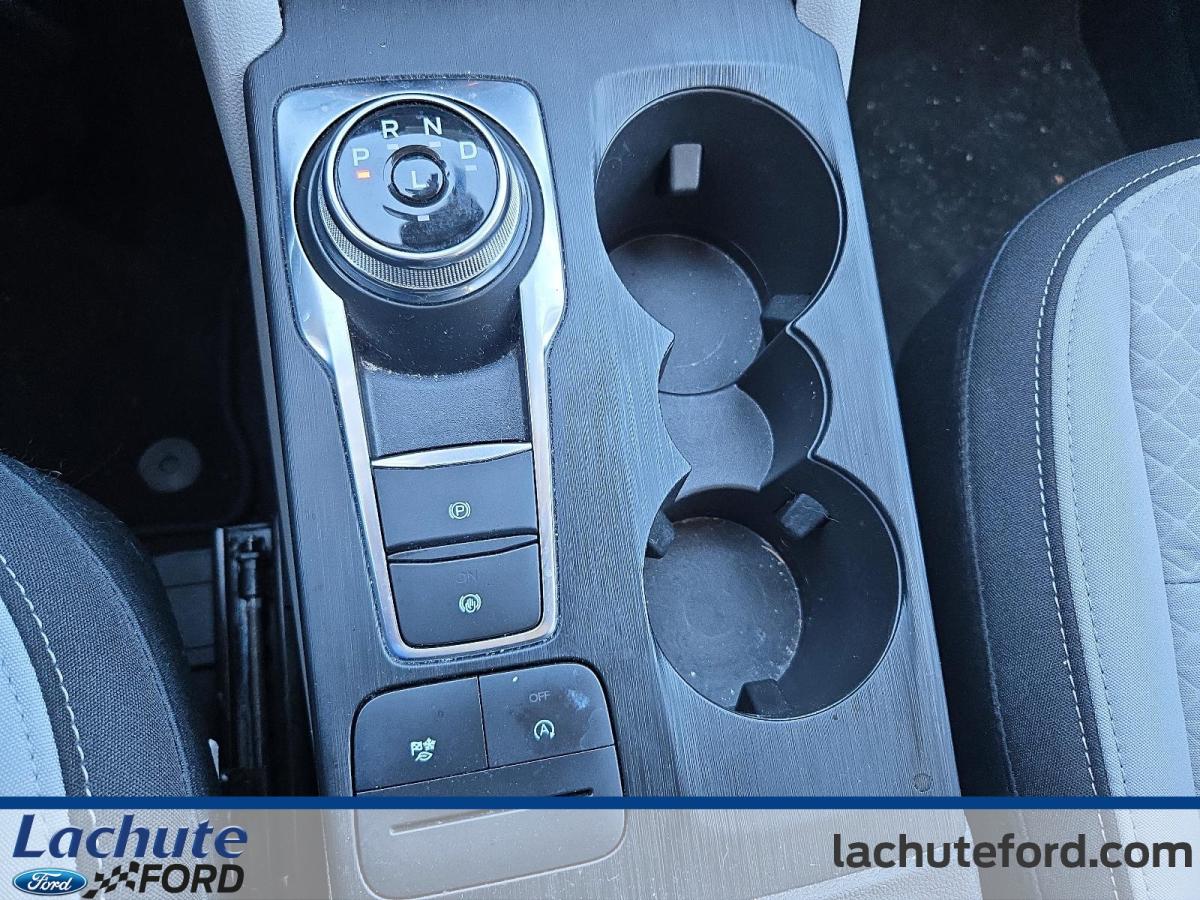 2024 Ford Escape - Image 9