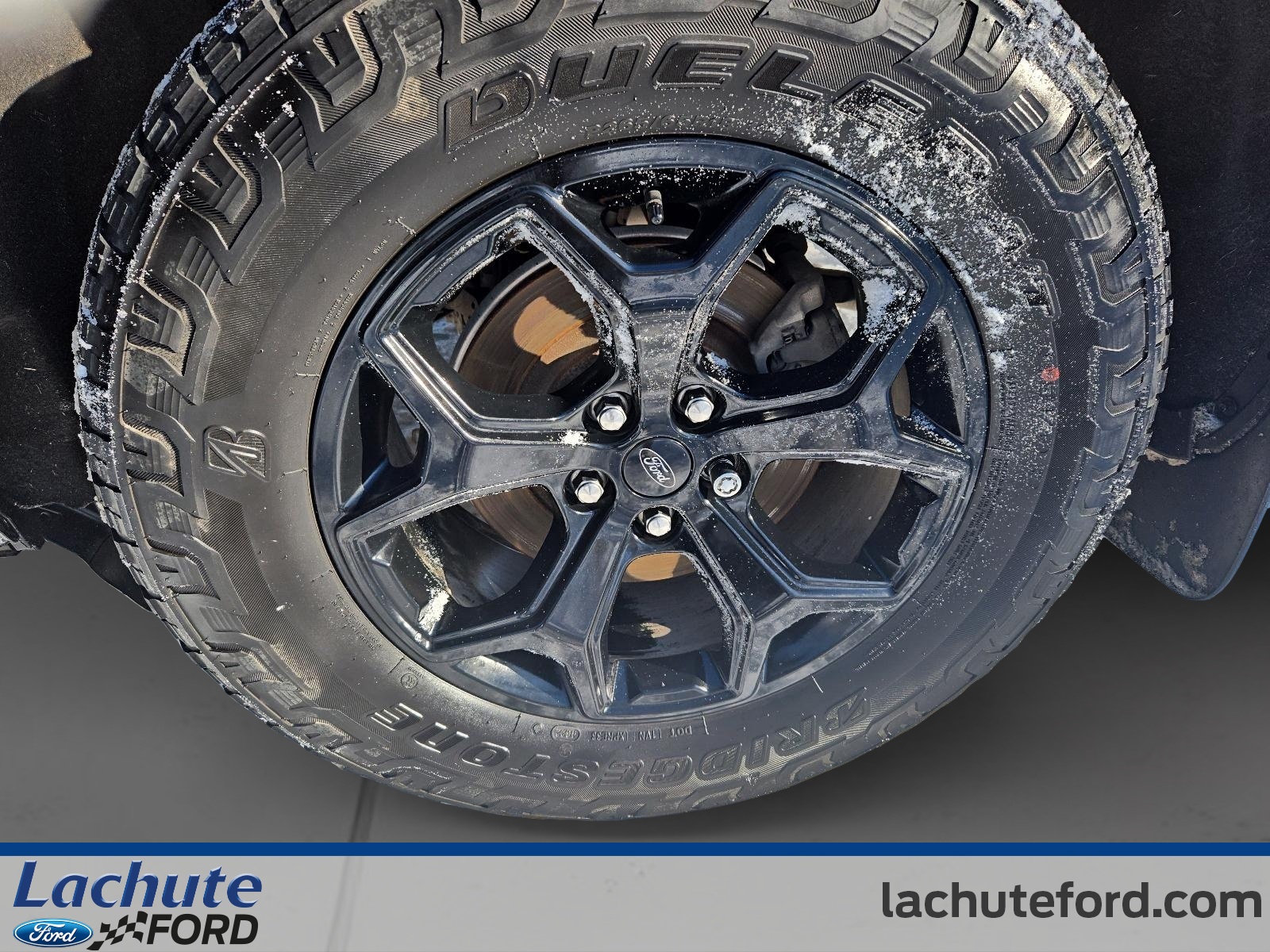 2023 Ford Explorer - Image 8