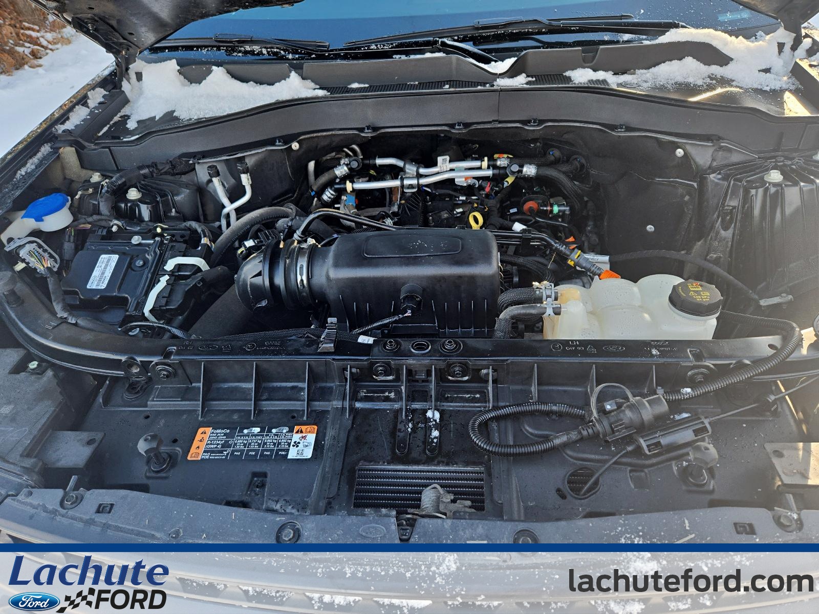 2023 Ford Explorer - Image 9