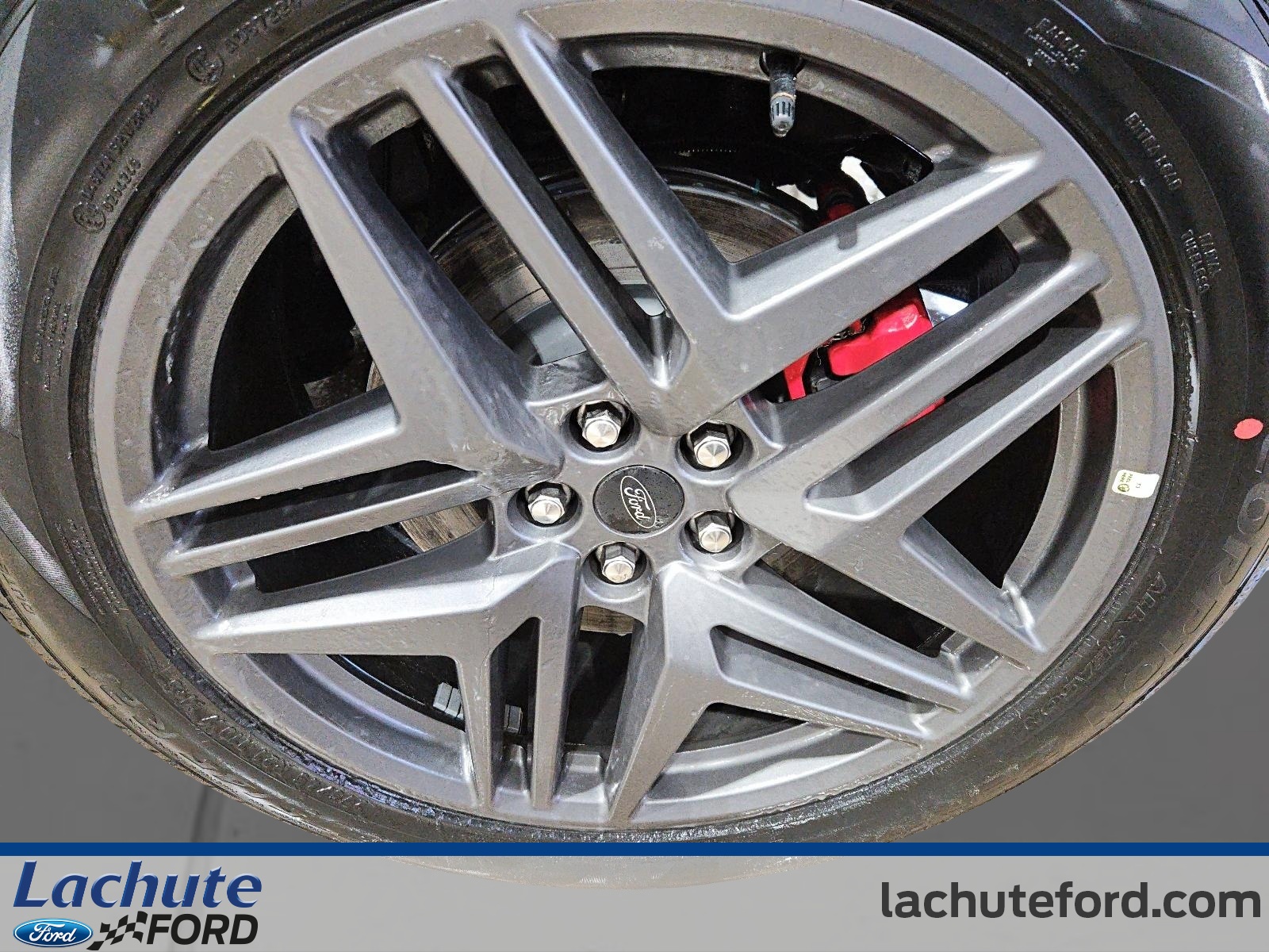 2026 Ford Explorer - Image 8