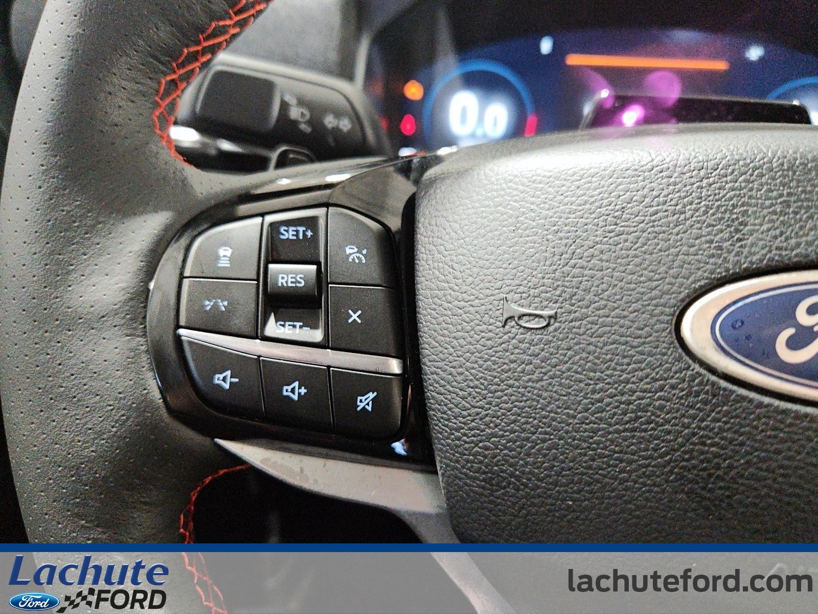 2026 Ford Explorer - Image 21