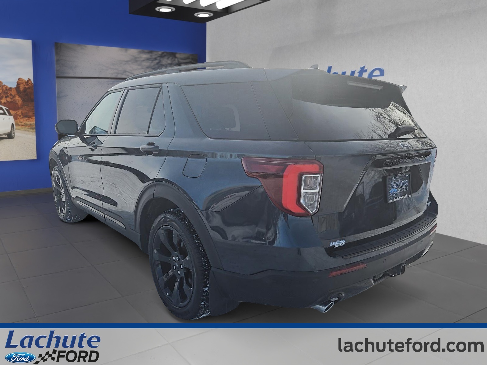 2023 Ford Explorer - Image 5