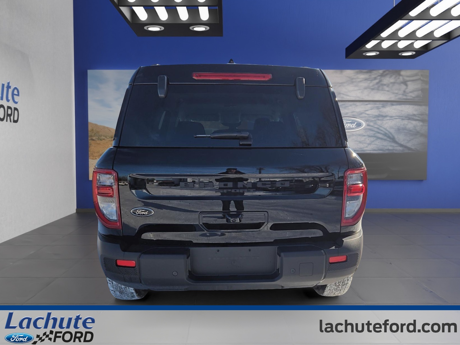 2025 Ford Bronco Sport - Image 4